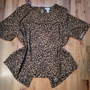 3 for 20 Leopard print top with open slit back.